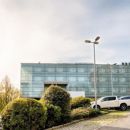 B&B Hotel Salzburg-Nord ภายนอก รูปภาพ