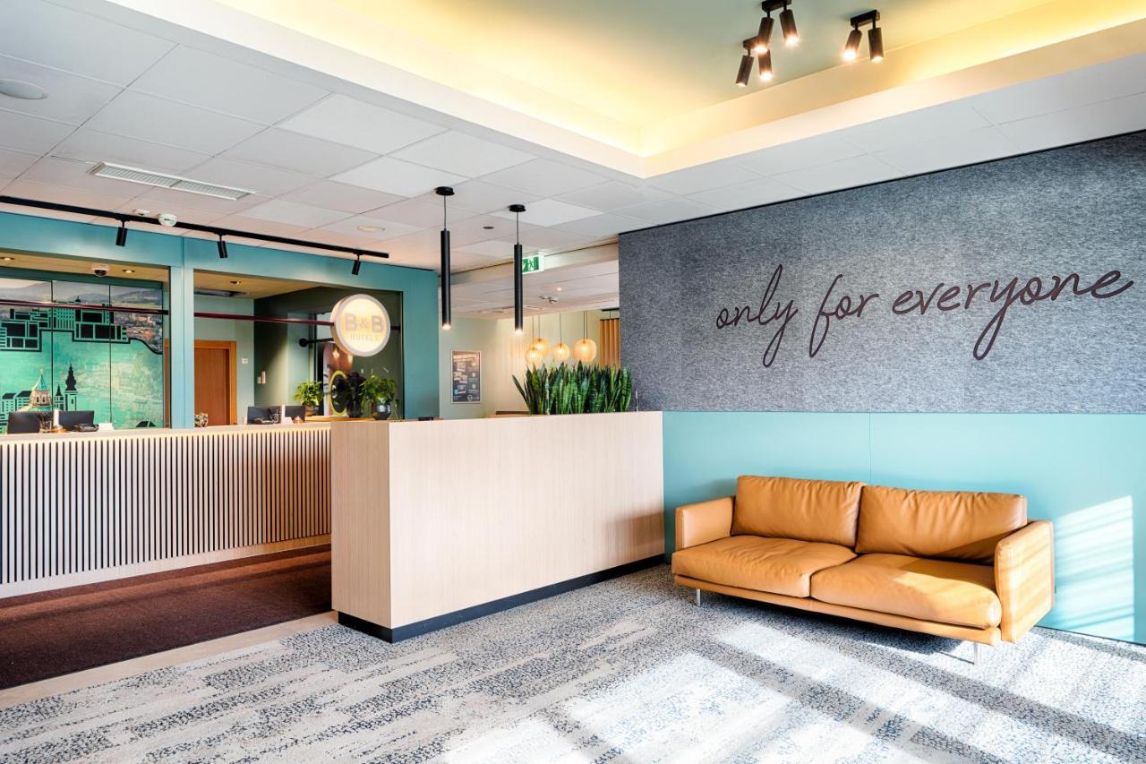 B&B Hotel Salzburg-Nord ภายนอก รูปภาพ